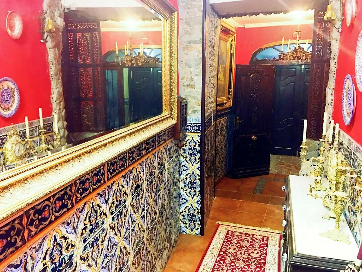 Casa Ronda 1808 Rooms Homestay